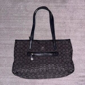 Coach Taylor Signature Canvas Leather Tote Shoulder Bag Brown black Zip Closure